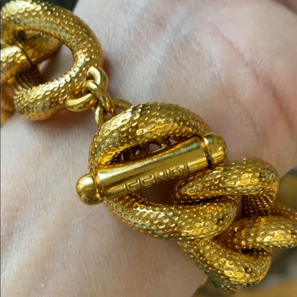 FENDI BRACELET ❤️ - Picture 3 of 4